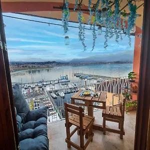 Pura Vida Apartment, Facing Garda Apartment